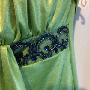Studio Y Tops - Green night out elegant top Studio Y Tops - Green night out elegant top